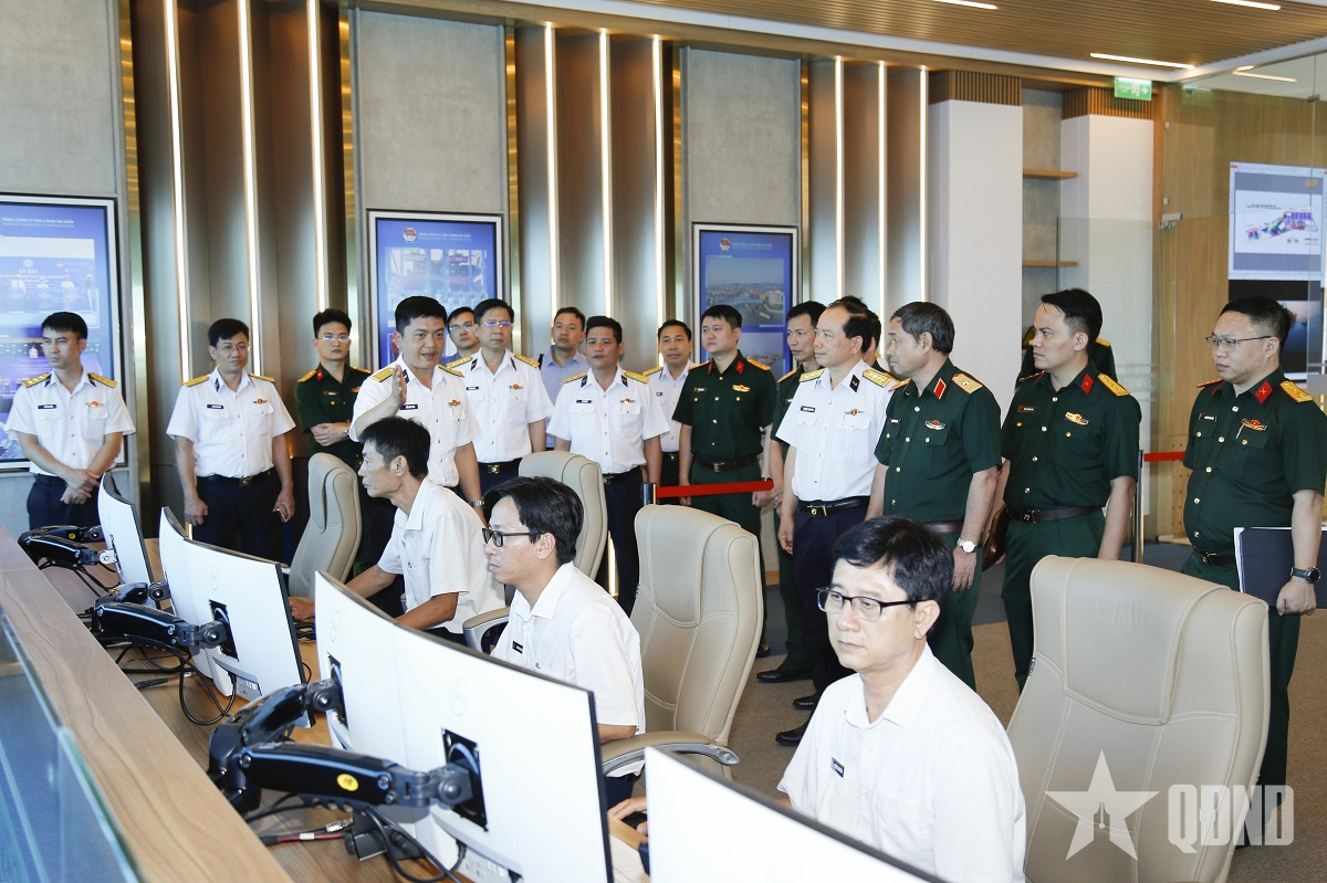 Bộ Quốc phòng kiểm tra công tác chuyển đổi số tại Binh đoàn 20